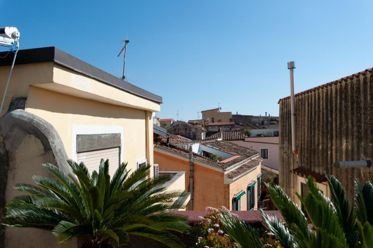 Casa Flo Con Terrazza E Ascensore Salerno Eksteriør billede